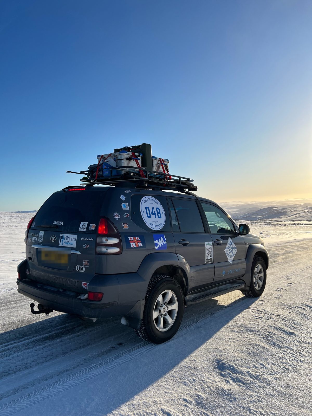 The Land Cruiser in the snow
